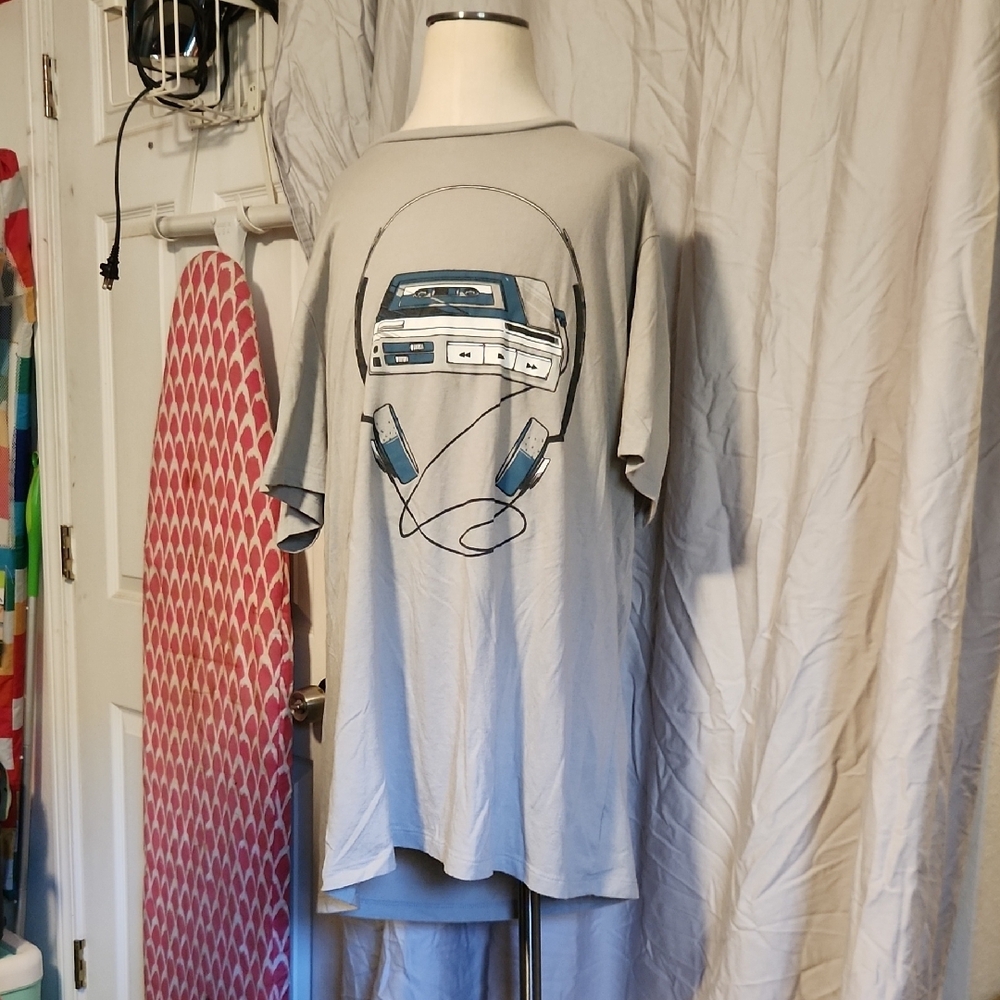 Old Navy Heather Gray T-Shirt